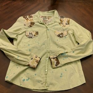 Boutique Grail Shirt